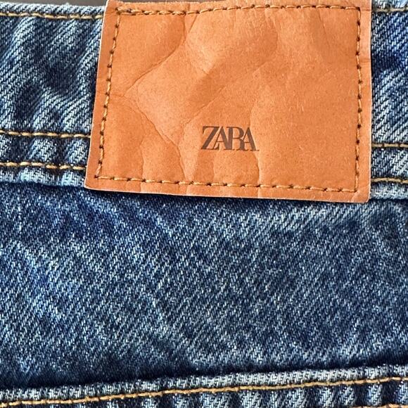 Zara Mom Fit High Waist Jeans, Dark Medium Wash, Size 10 - Picture 6 of 8